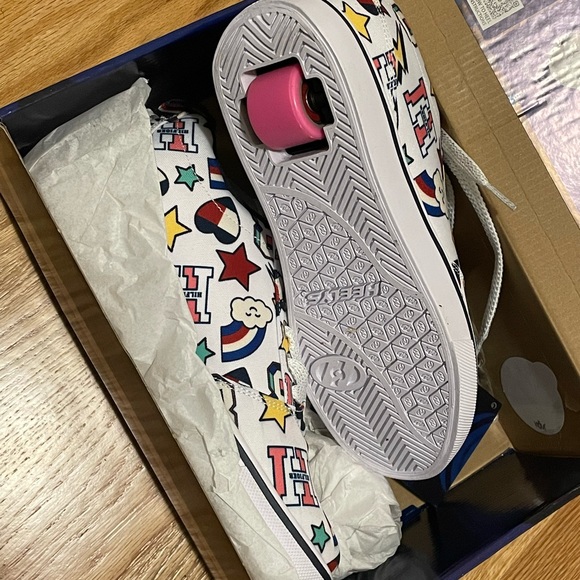 Heelys white and multicolored Tommy Hilfiger sneaker size 6 - Picture 2 of 4